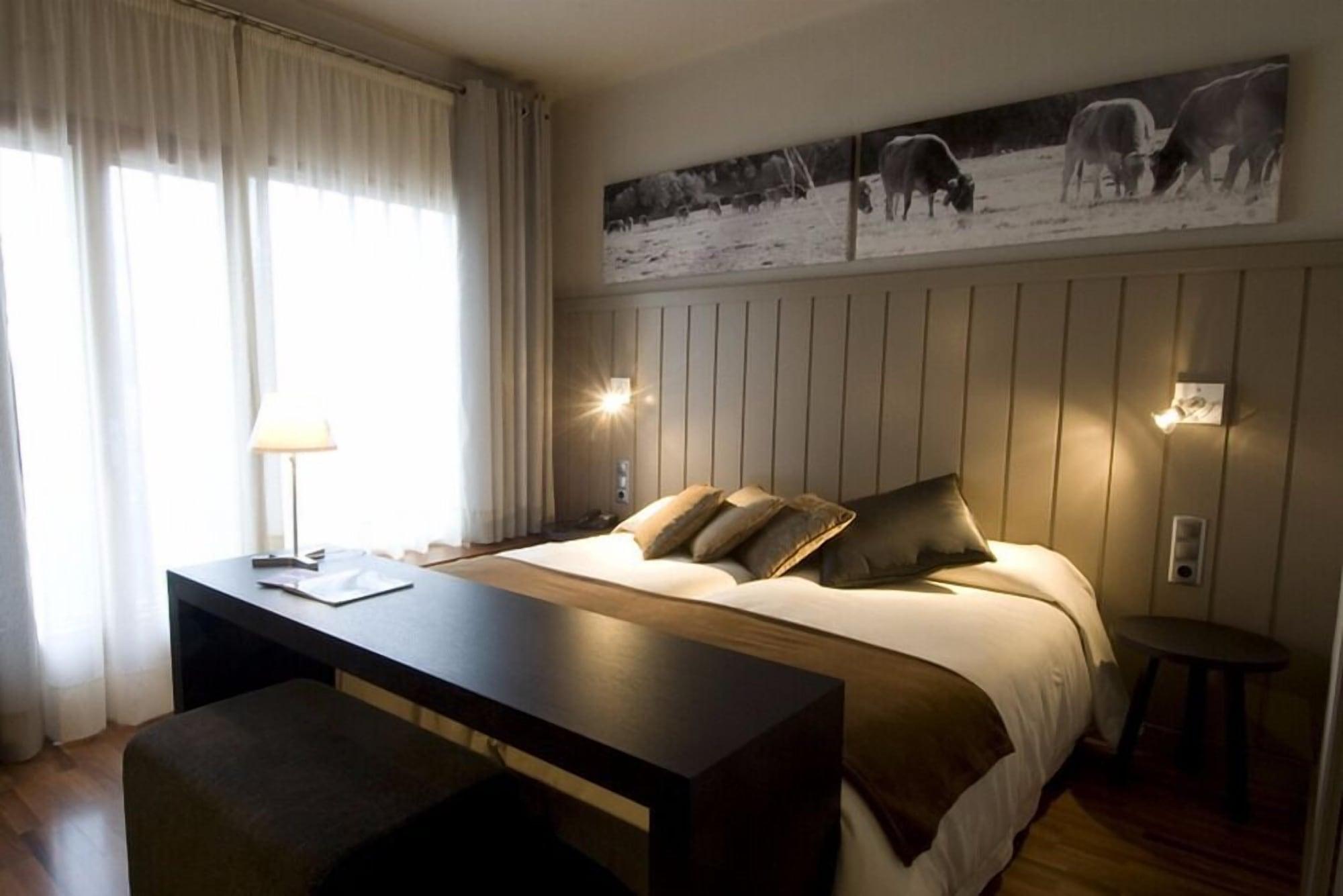 Hotel Restaurant Pessets & Spa Sort Kültér fotó