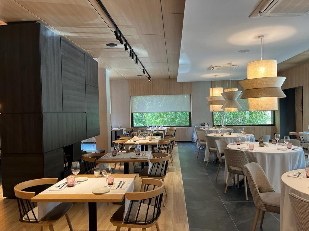 Hotel Restaurant Pessets & Spa Sort Kültér fotó