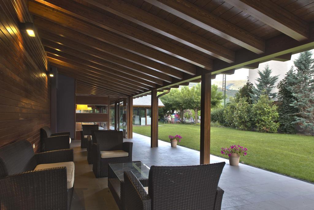 Hotel Restaurant Pessets & Spa Sort Kültér fotó