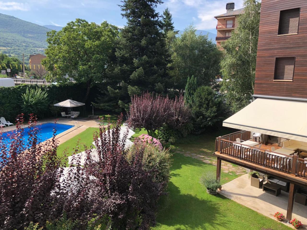 Hotel Restaurant Pessets & Spa Sort Kültér fotó